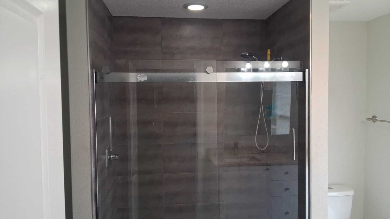 Photo of Bathroom in Taft