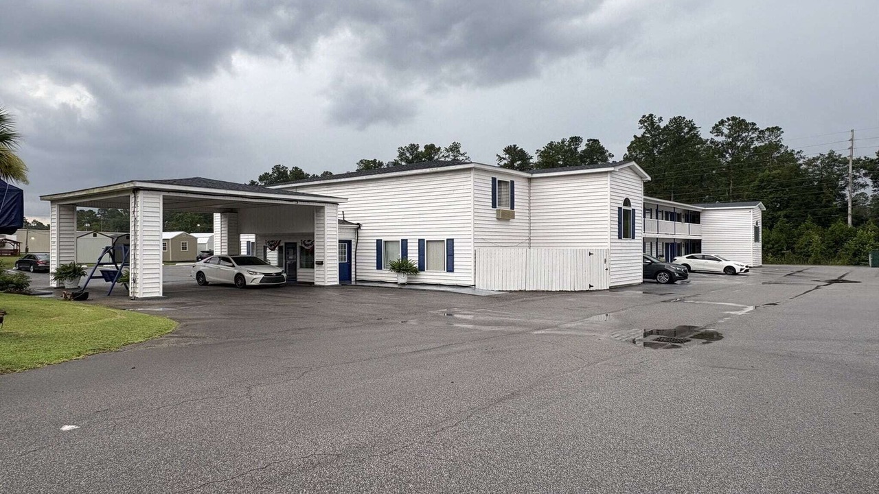 Photo of Outdoor in Hampton