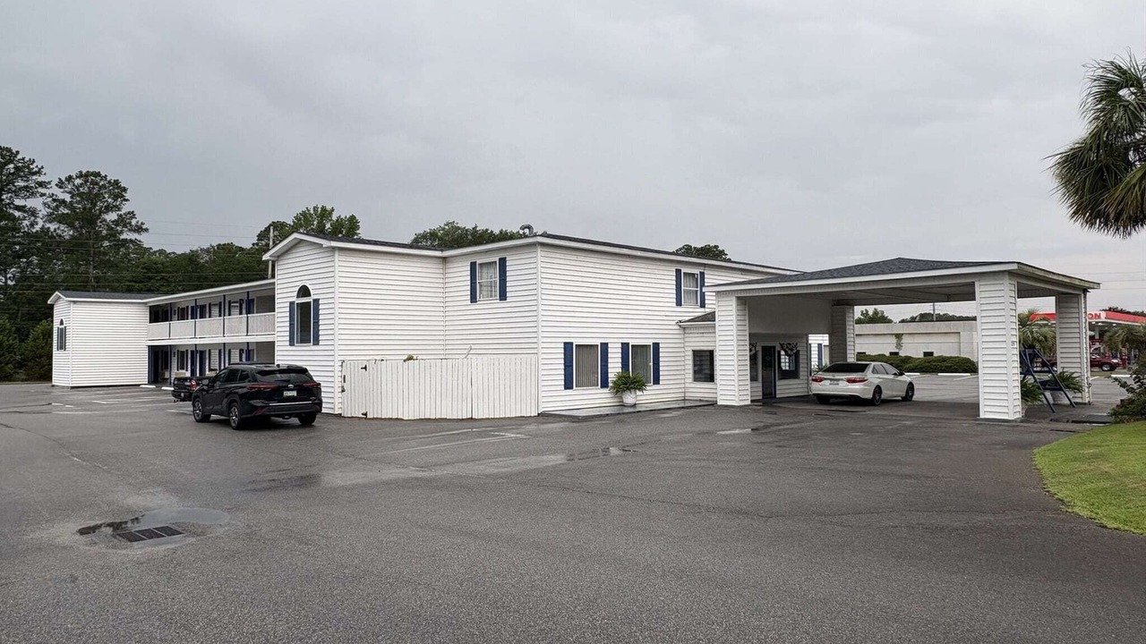Photo of Outdoor in Hampton