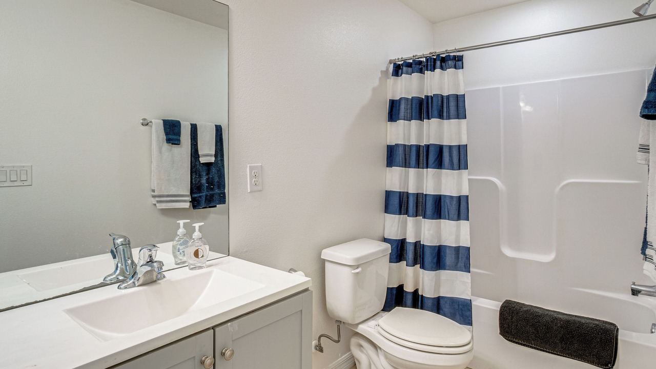 Photo of Bathroom in Deep Creek