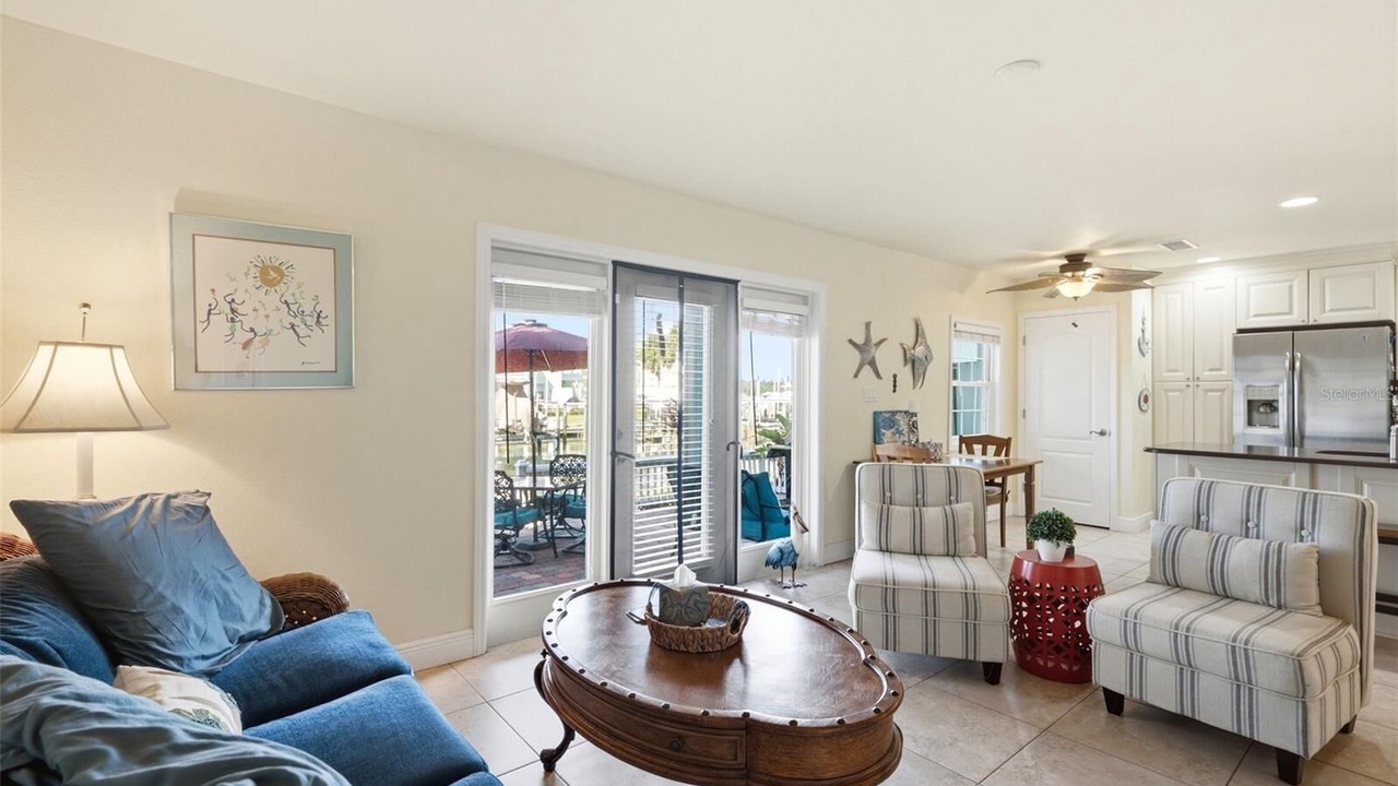 Photo of Livingroom in Coquina Key
