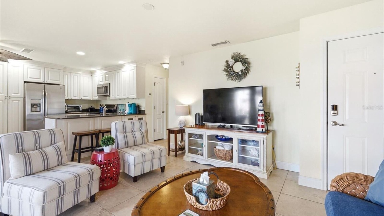 Photo of Livingroom in Coquina Key