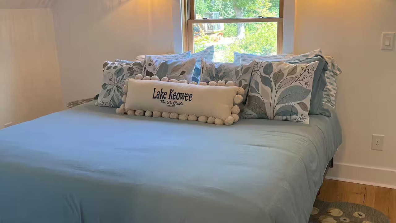 Photo of Bedroom in Seneca