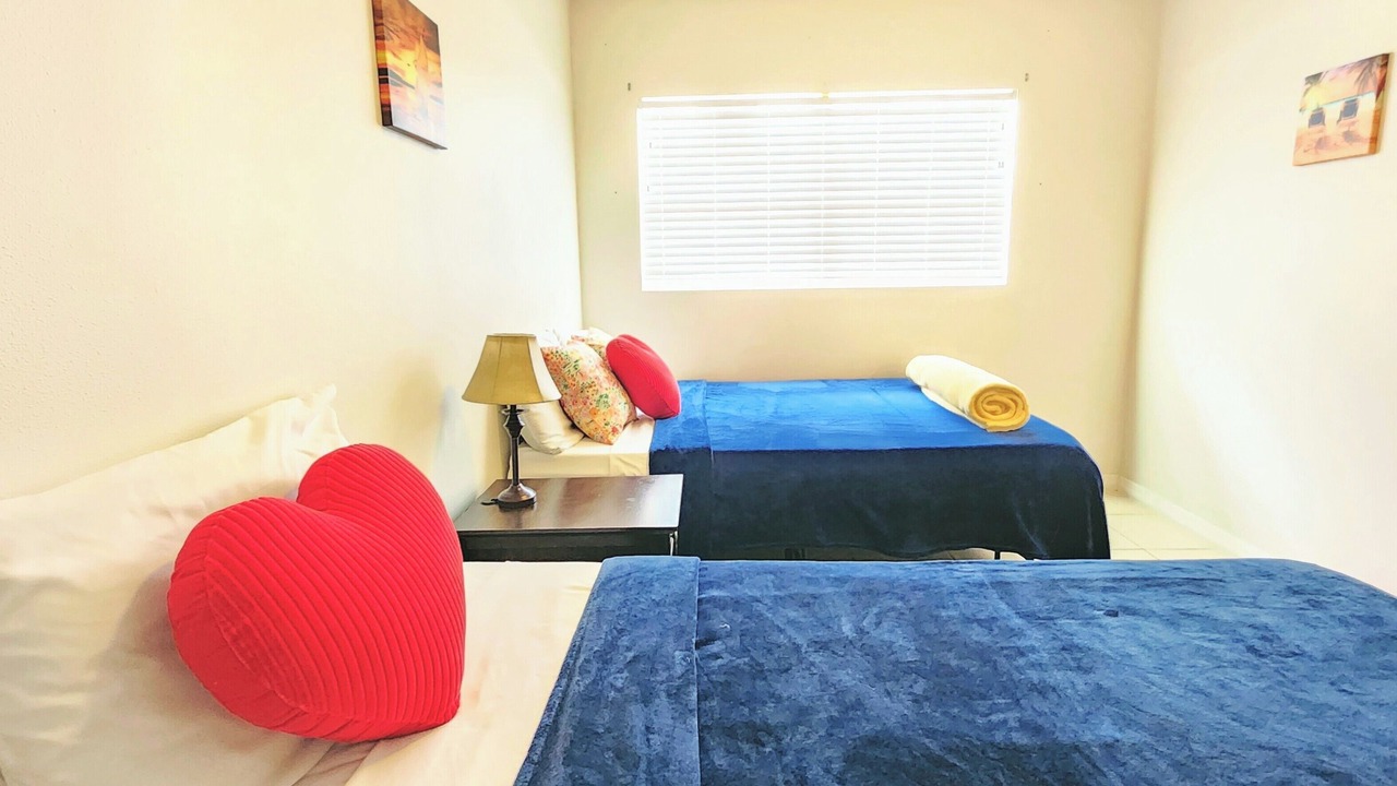 Photo of Bedroom in Pine Castle