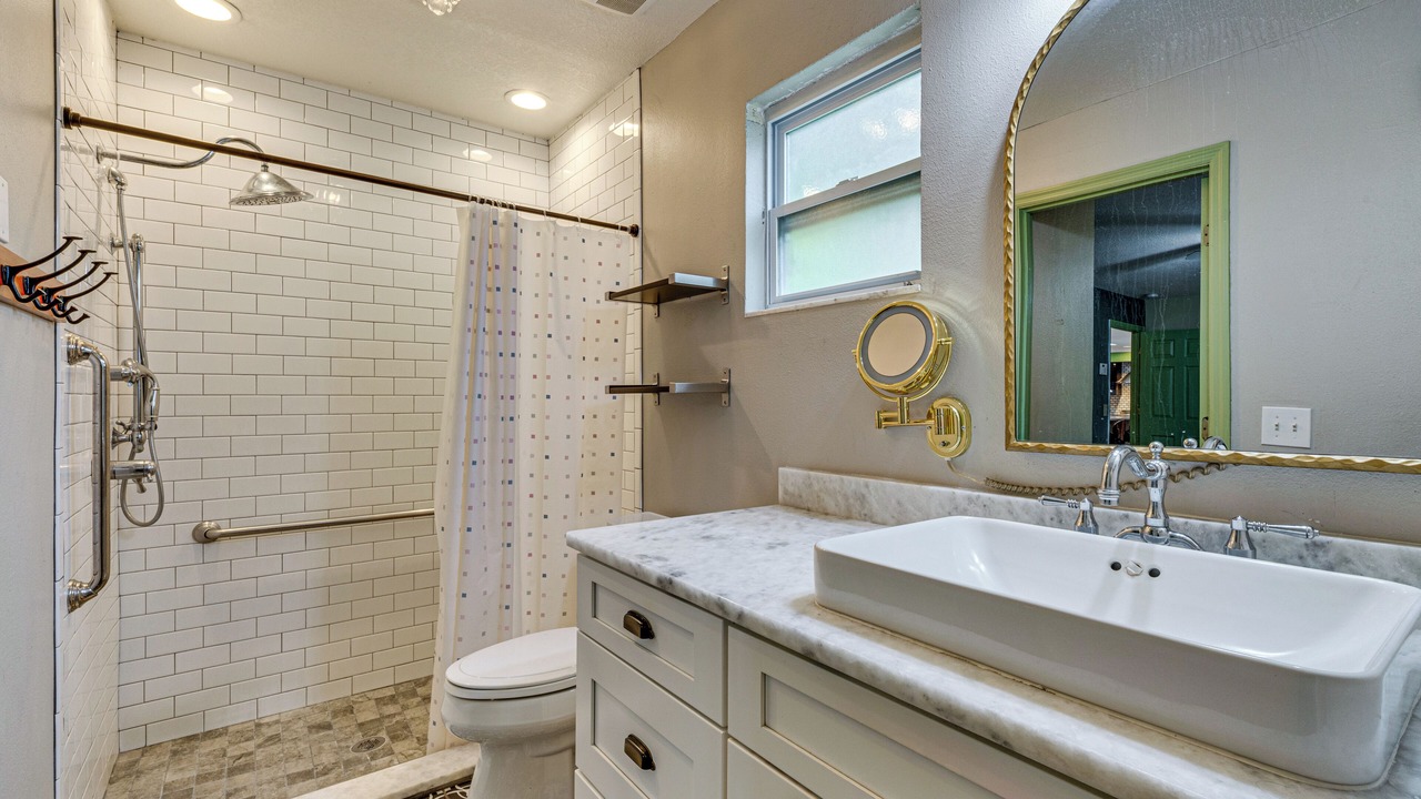 Photo of Bathroom in Kissimmee