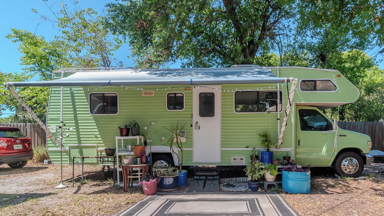 Photo of Outdoor in Meadowlawn