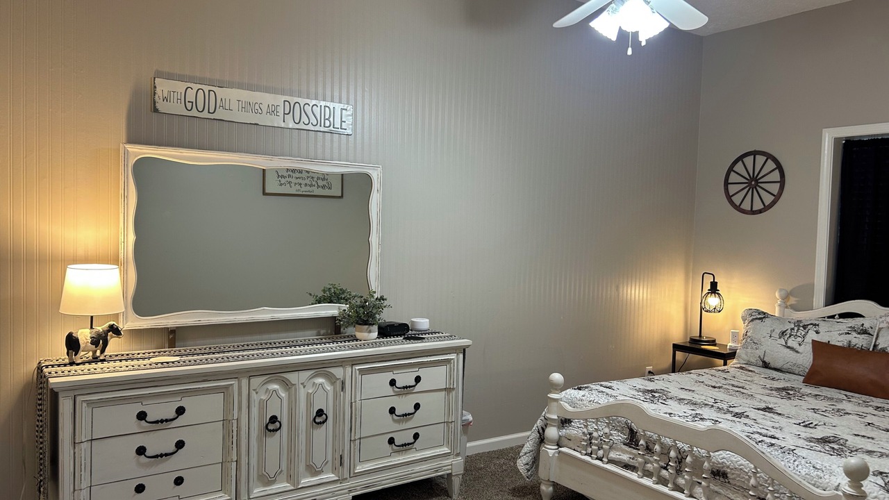 Photo of Bedroom in Abbeville