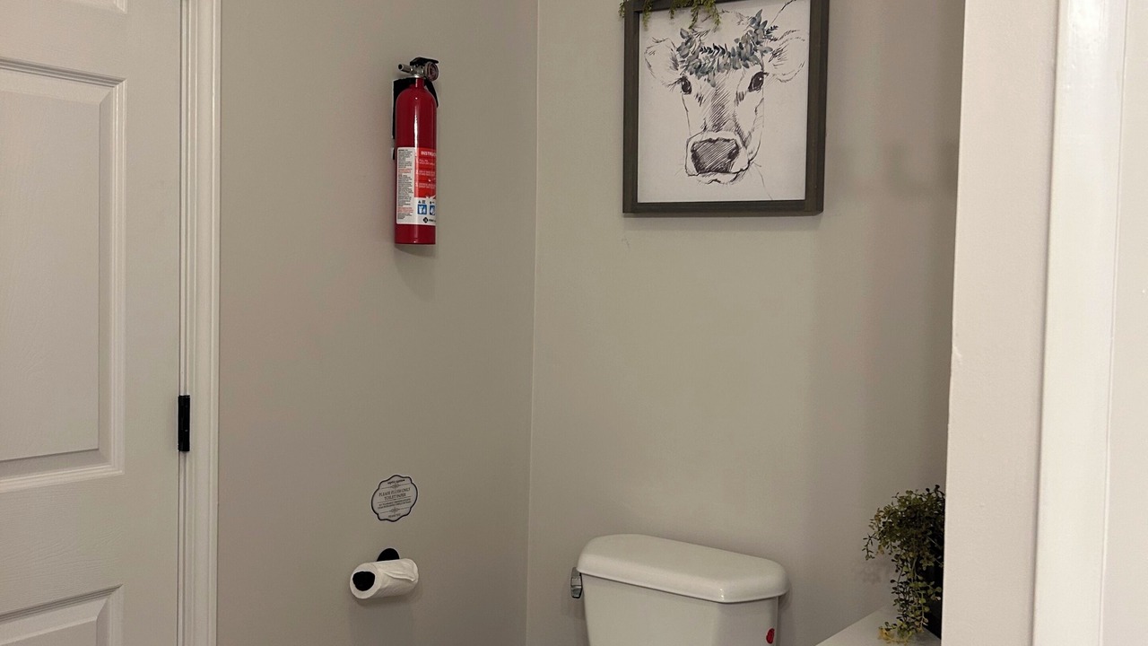 Photo of Bathroom in Abbeville