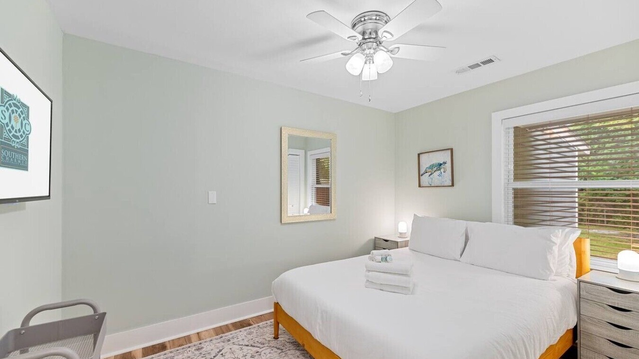 Photo of Bedroom in Hanahan