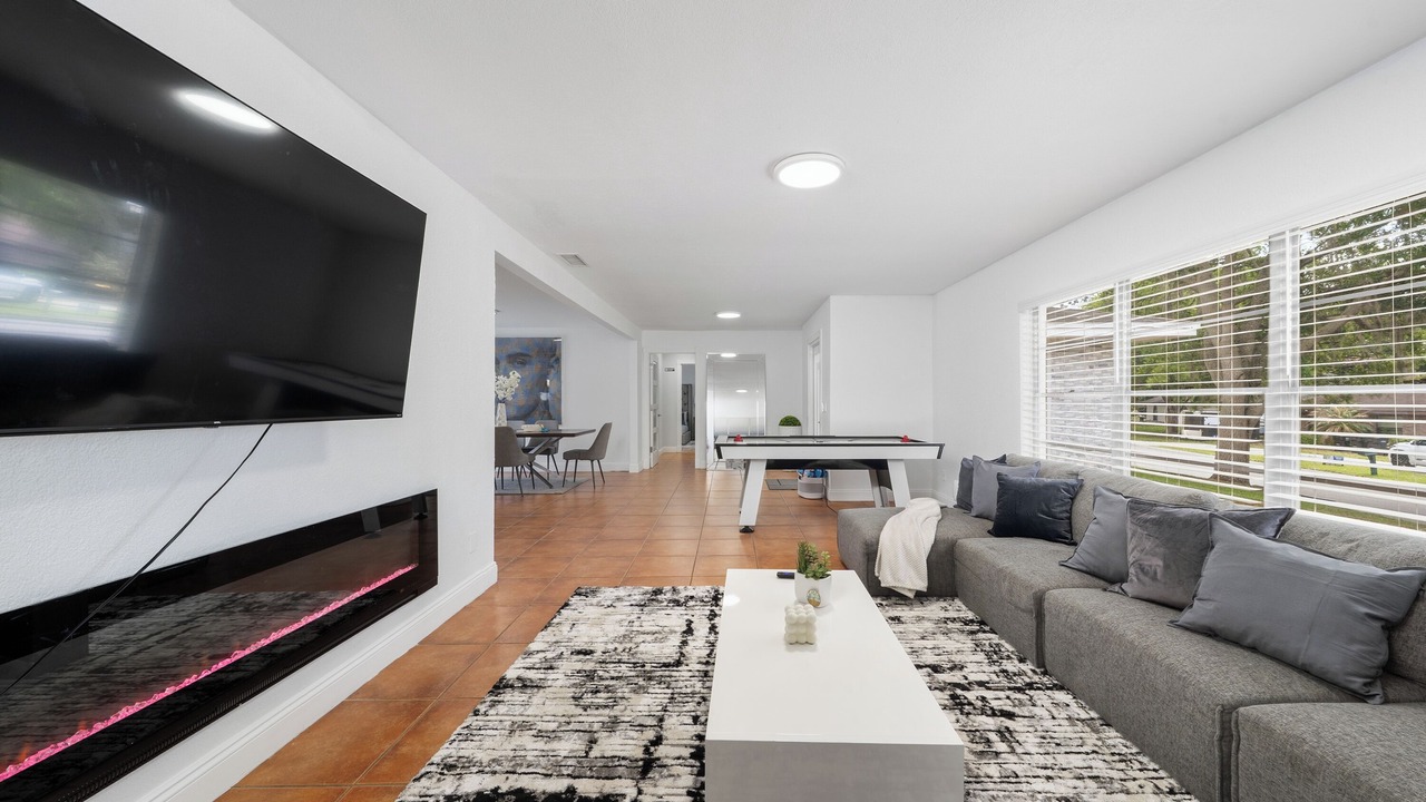Photo of Livingroom in Winter Haven