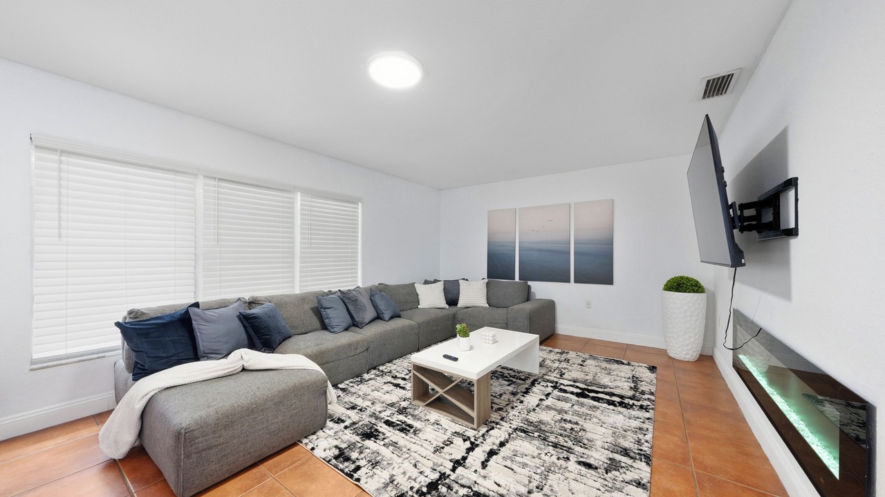 Photo of Livingroom in Winter Haven