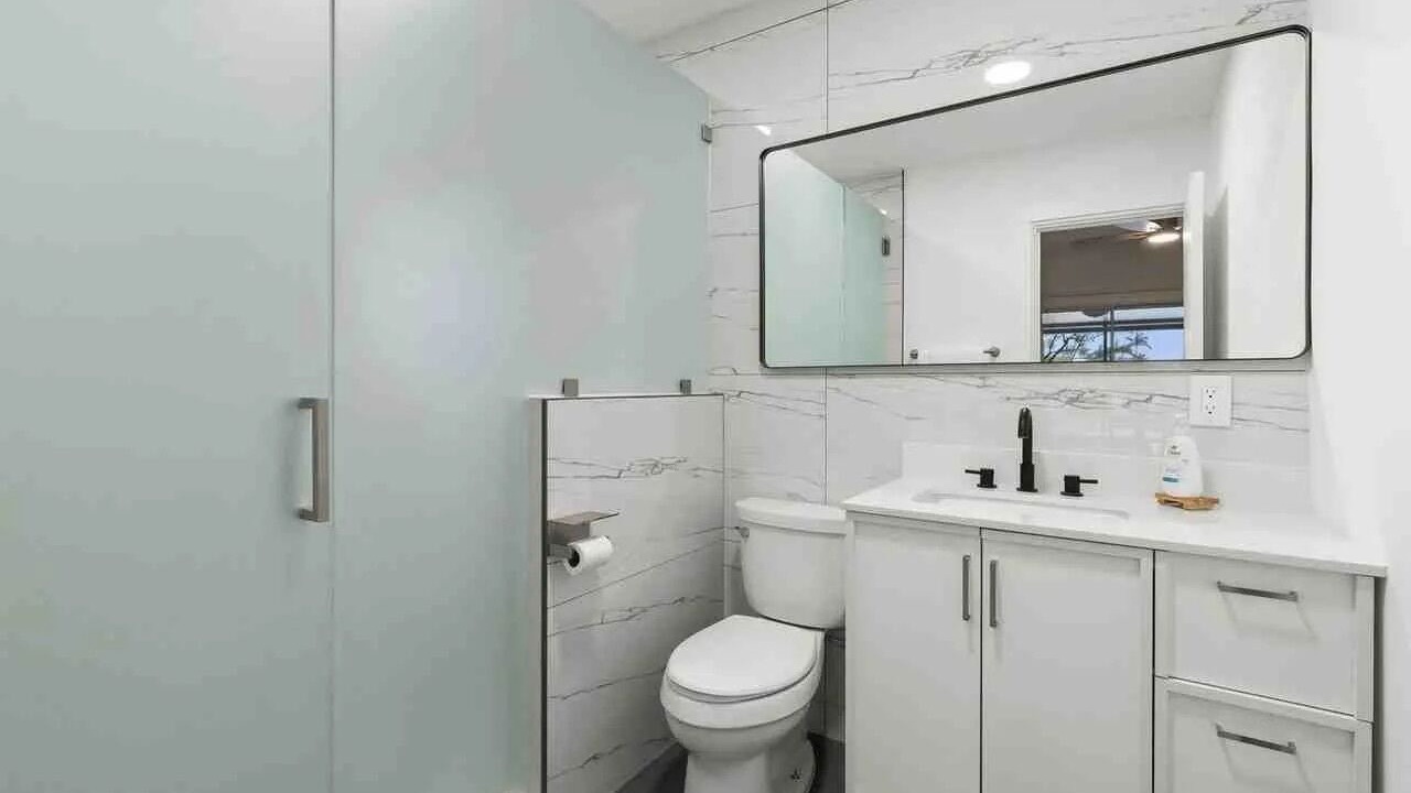 Photo of Bathroom in Snell Isle