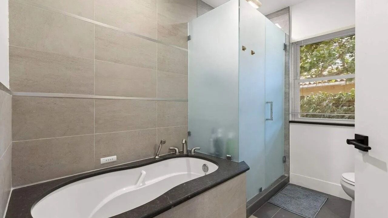 Photo of Bathroom in Snell Isle
