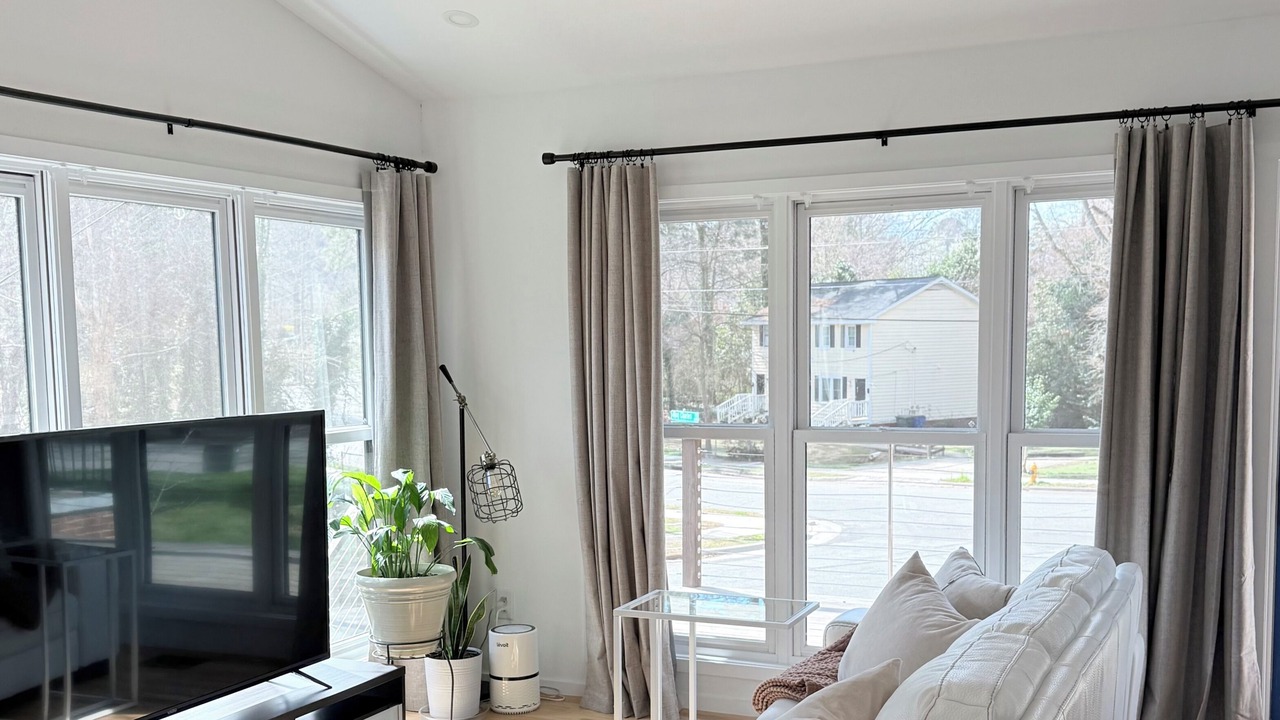 Photo of Livingroom in East Raleigh