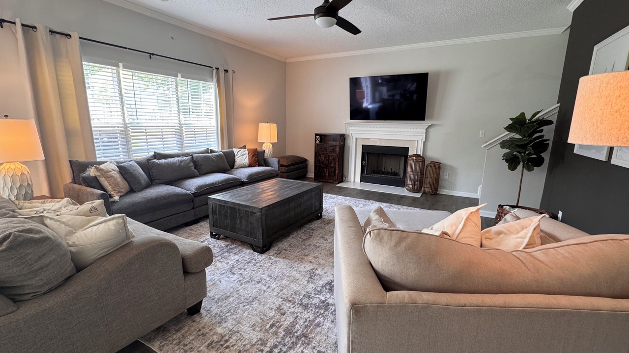 Photo of Livingroom in Simpsonville