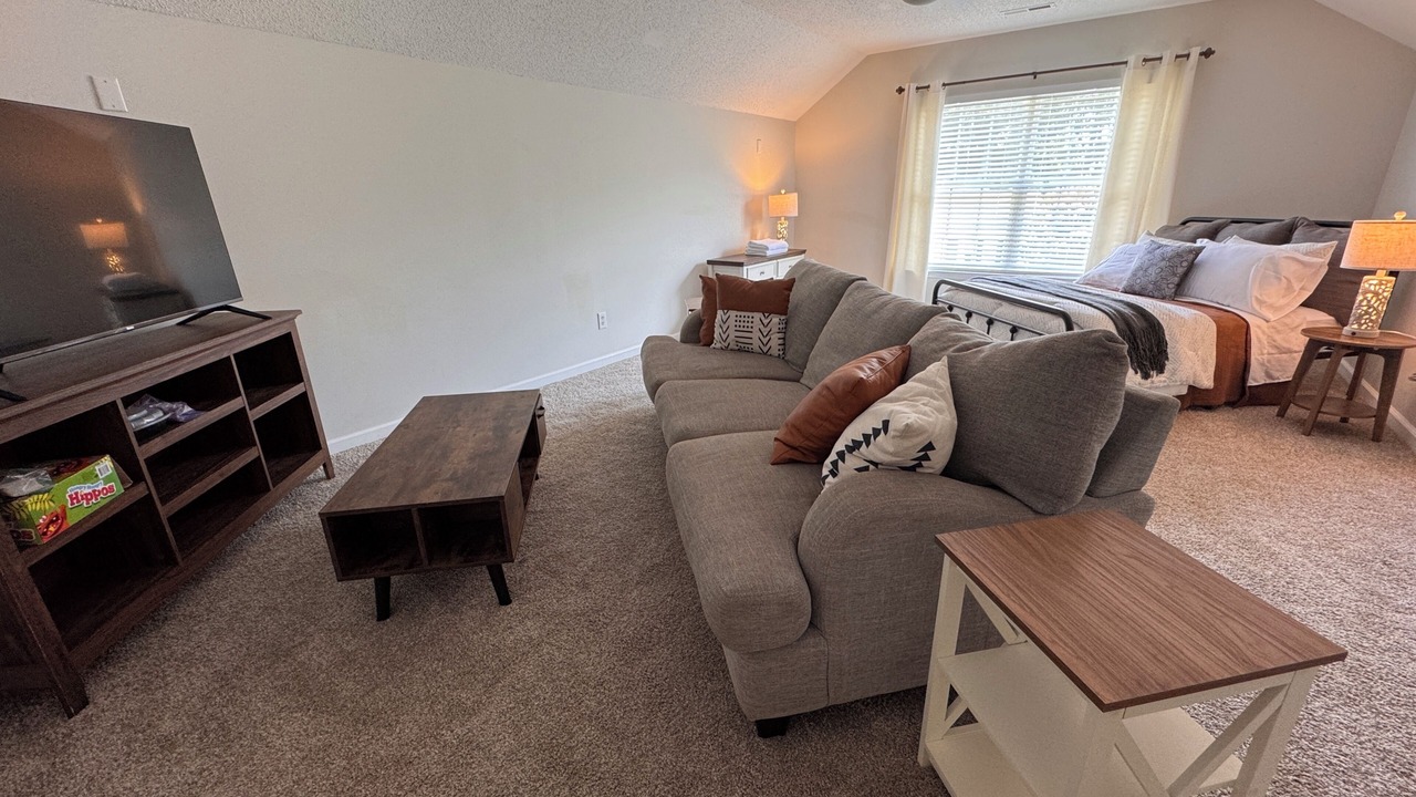 Photo of Livingroom in Simpsonville