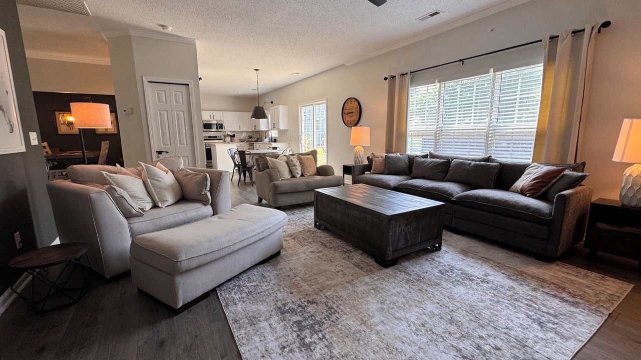 Photo of Livingroom in Simpsonville