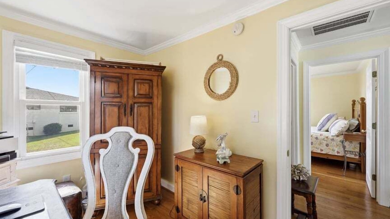 Photo of Bedroom in Minnesott Beach