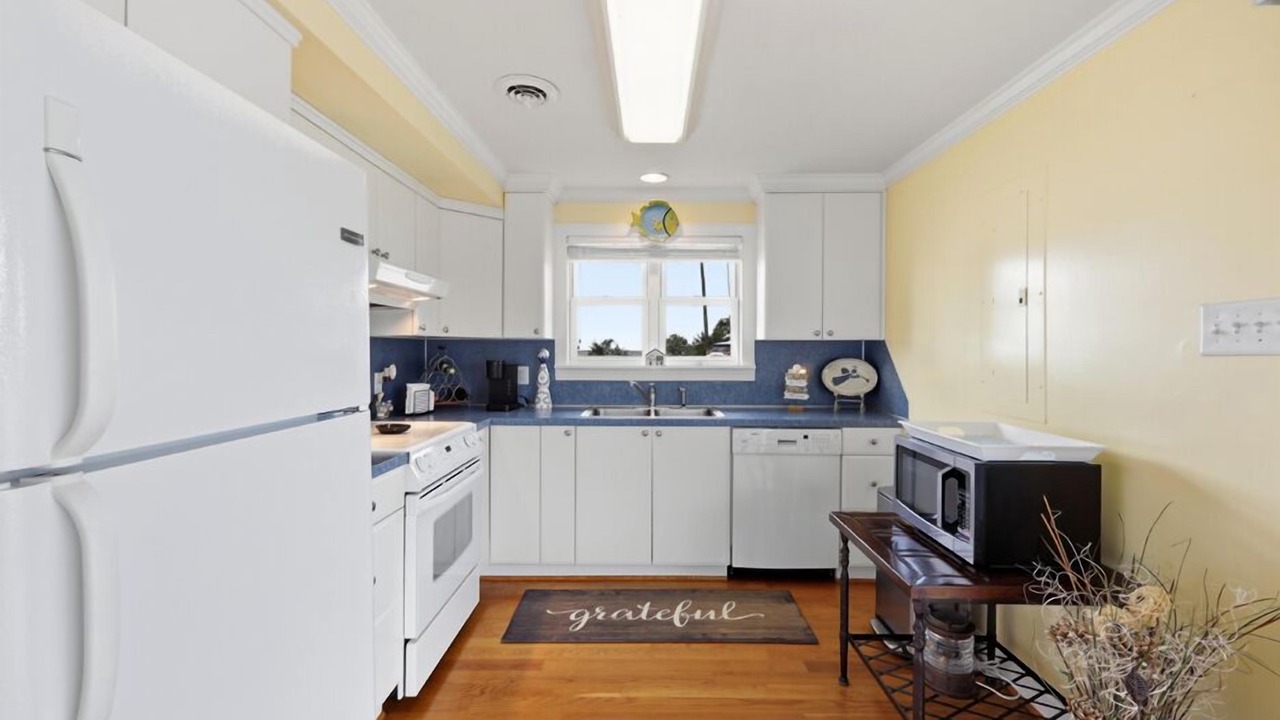 Photo of Kitchen in Minnesott Beach
