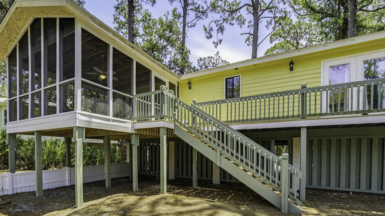 Photo of Outdoor in Oceanmarsh Subdivision