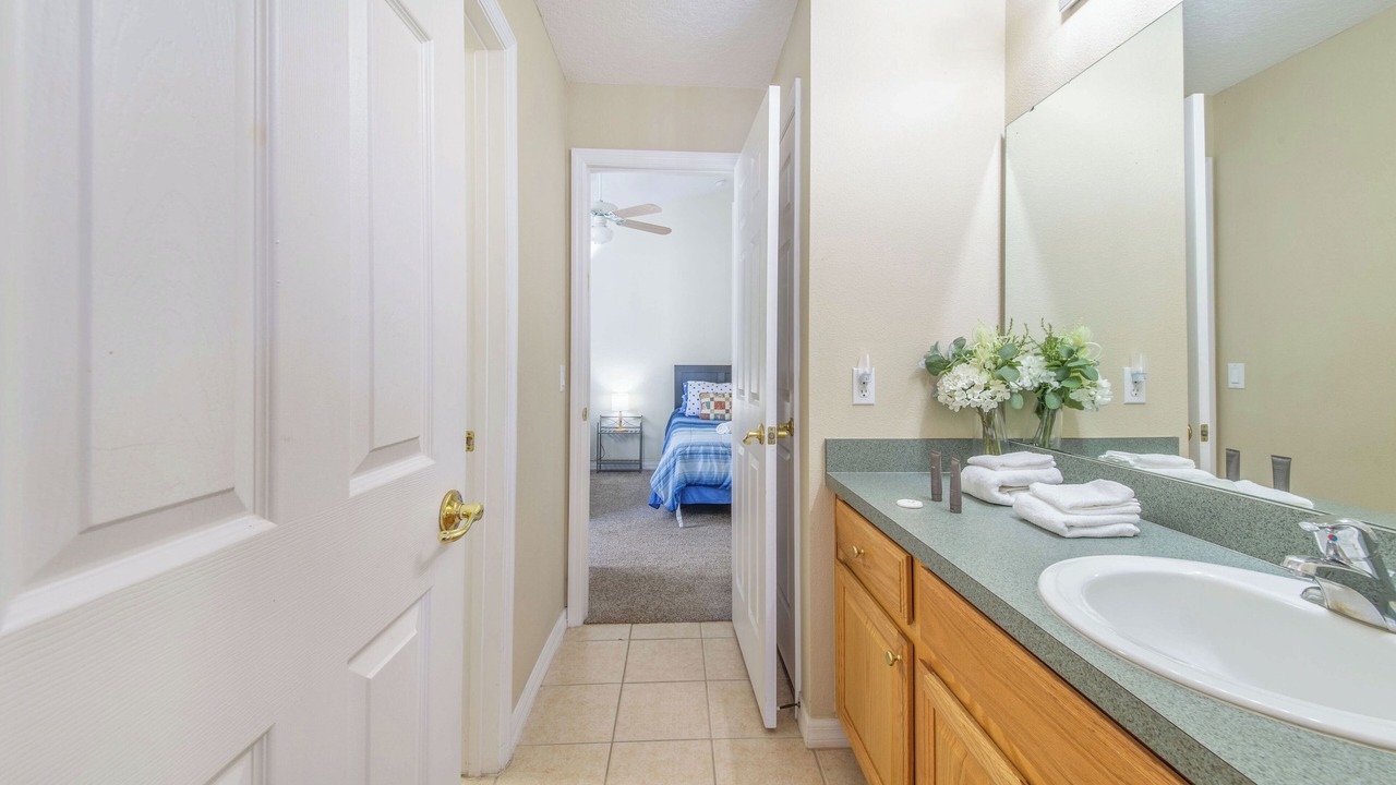 Photo of Bathroom in Highgate Park