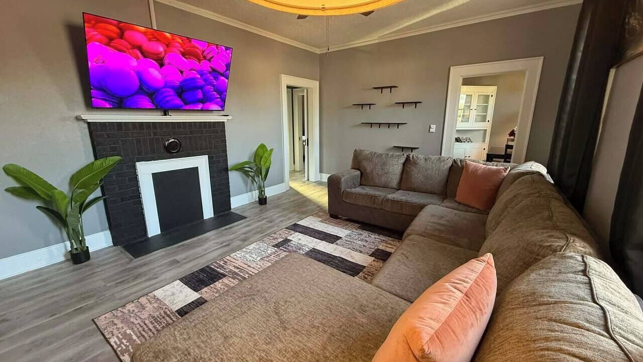 Photo of Livingroom in Anderson