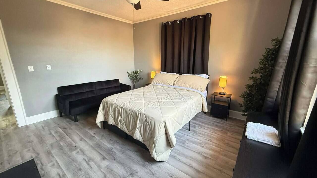 Photo of Bedroom in Anderson
