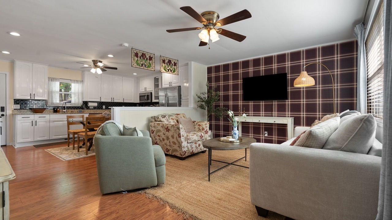 Photo of Livingroom in Greer