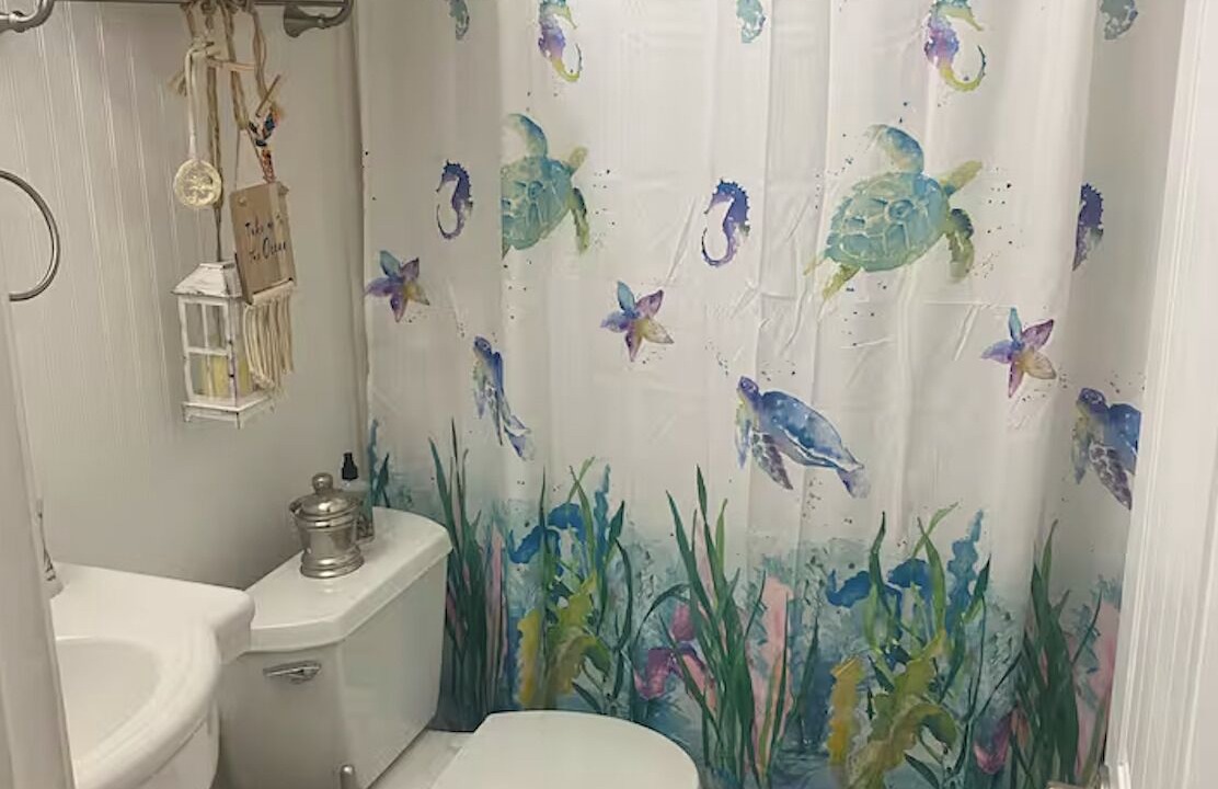 Photo of Bathroom in Marlwood Acre