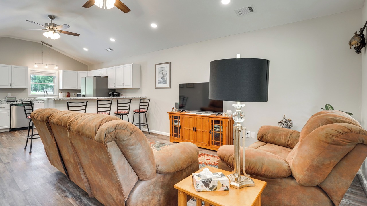 Photo of Livingroom in Tignall