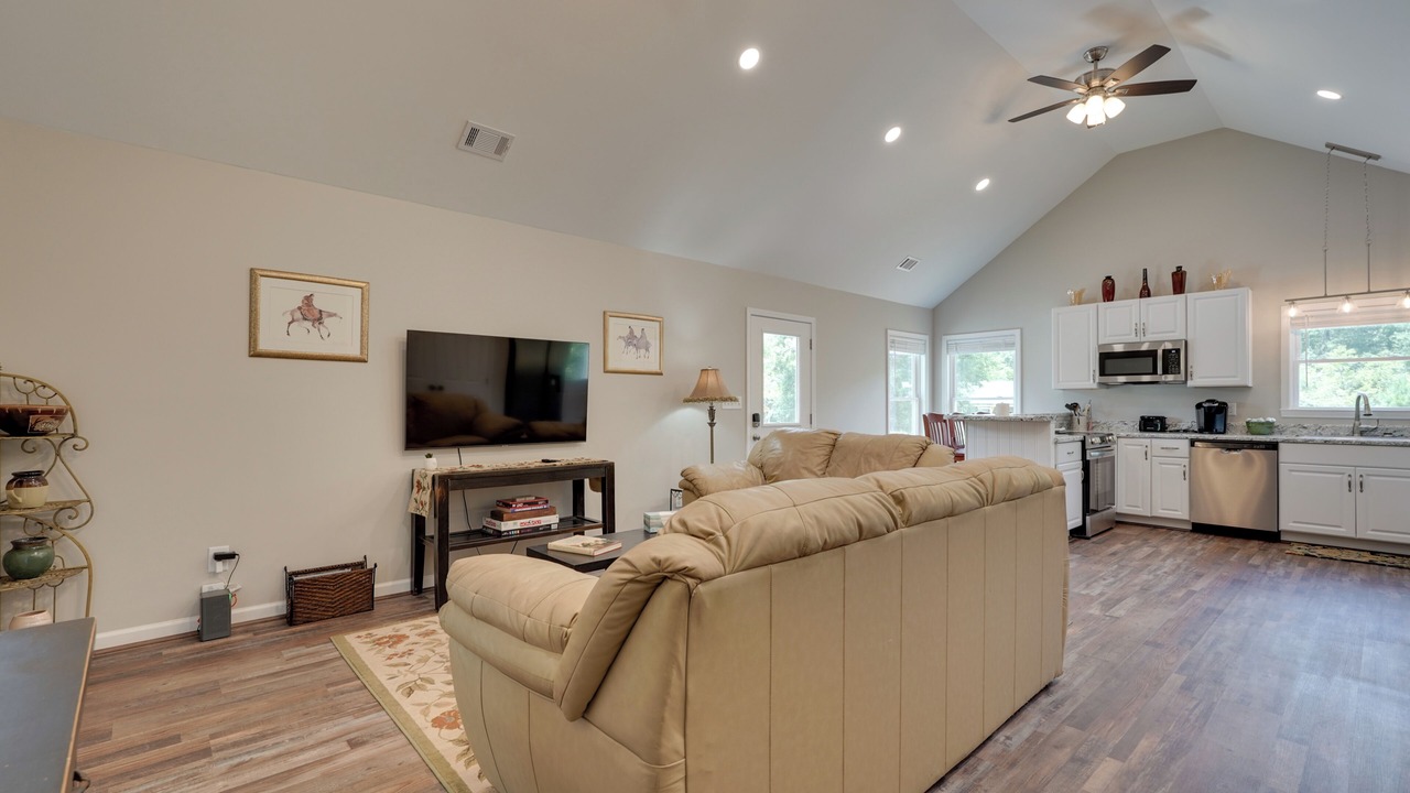 Photo of Livingroom in Tignall
