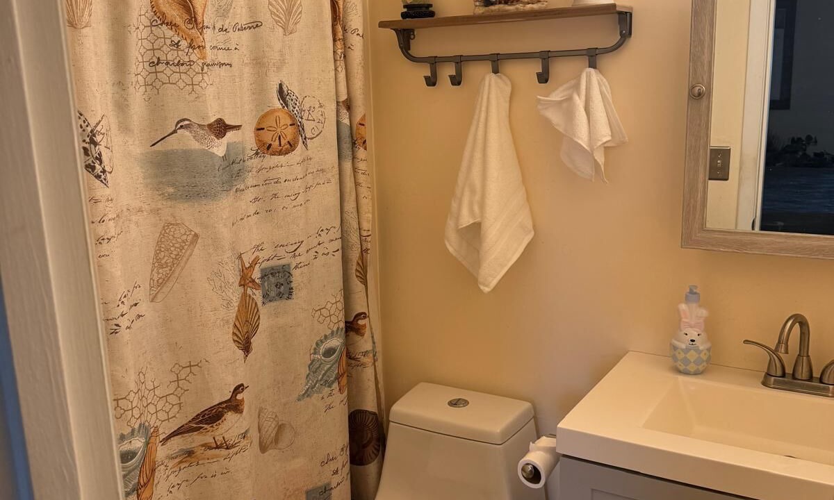 Photo of Bathroom in Florida Ridge