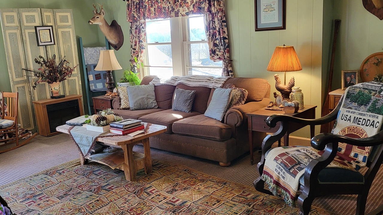 Photo of Livingroom in Statesboro