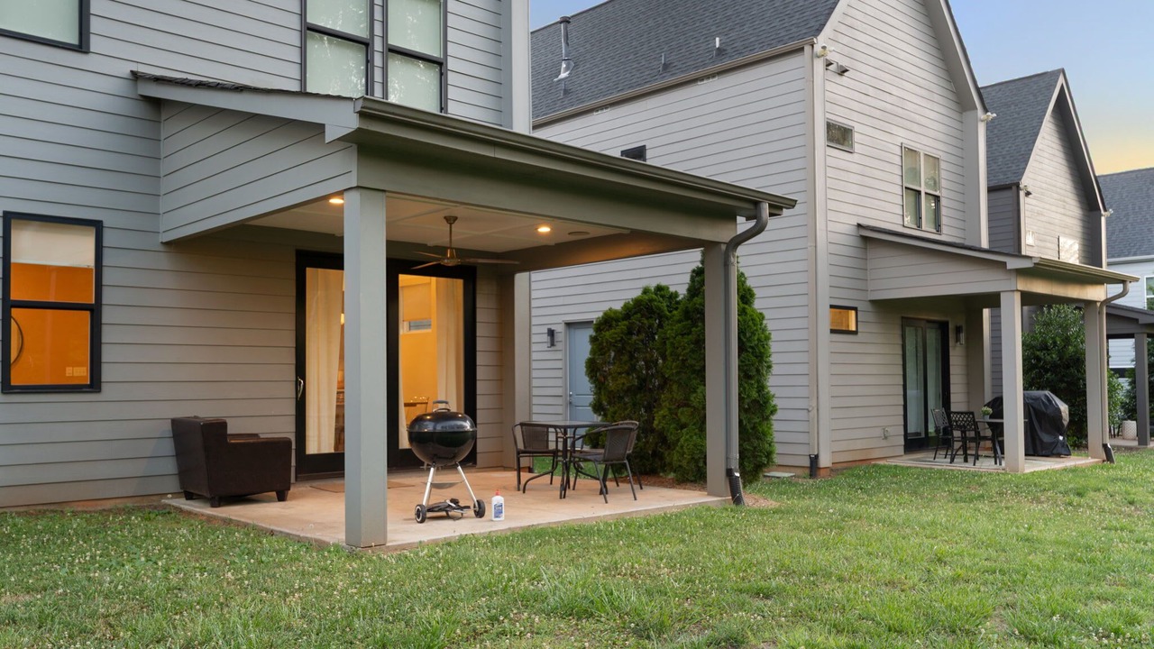 Photo of Outdoor in Sugar Creek