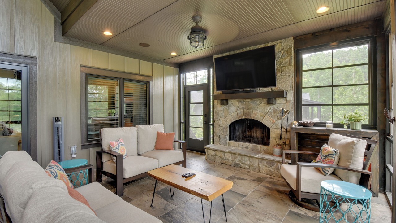 Photo of Livingroom in West Union