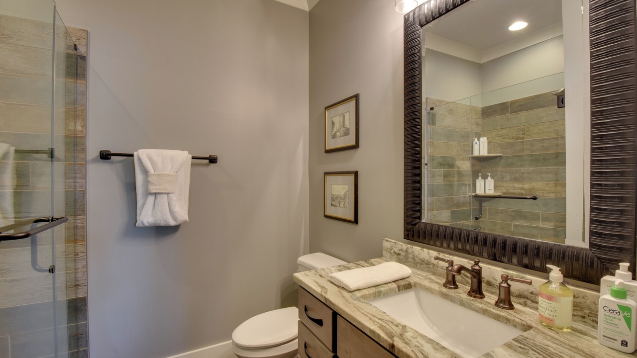 Photo of Bathroom in West Union