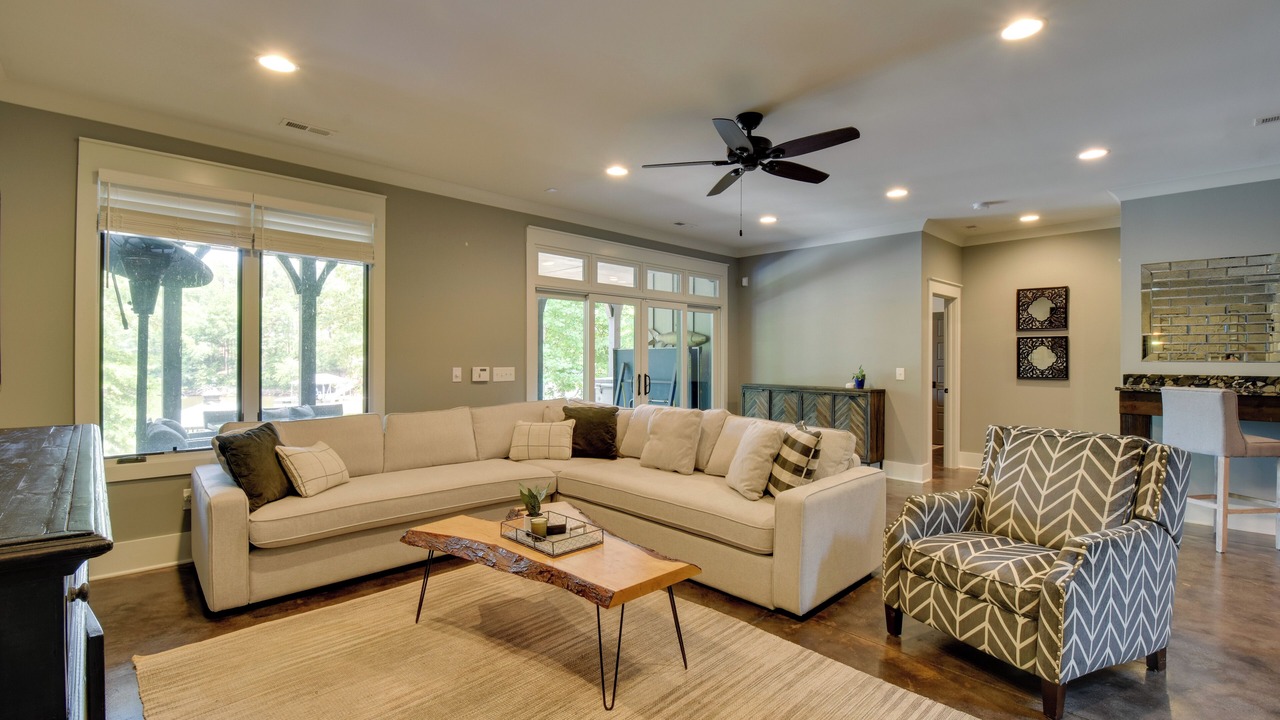Photo of Livingroom in West Union