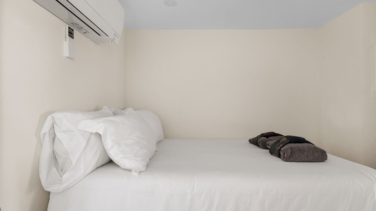Photo of Bedroom in Folly Beach