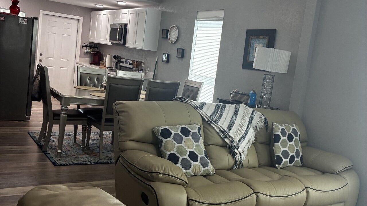 Photo of Livingroom in Winter Haven