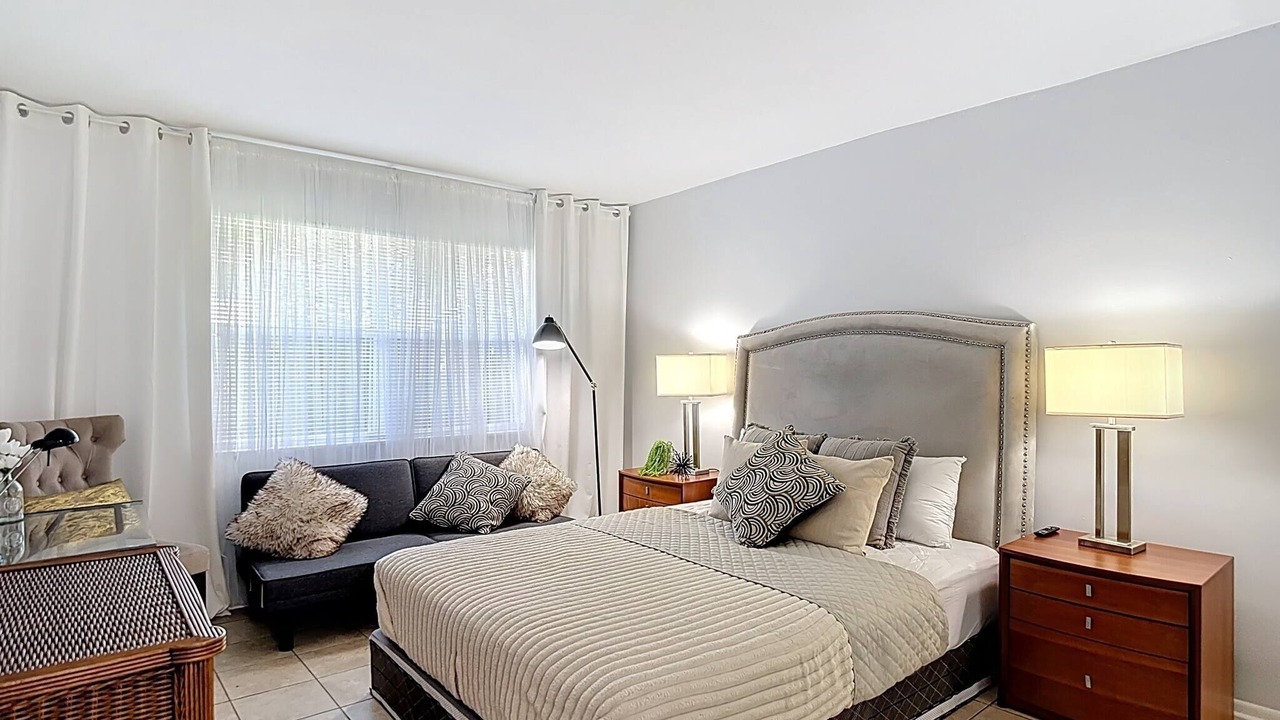 Photo of Bedroom in St. Petersburg - Clearwater