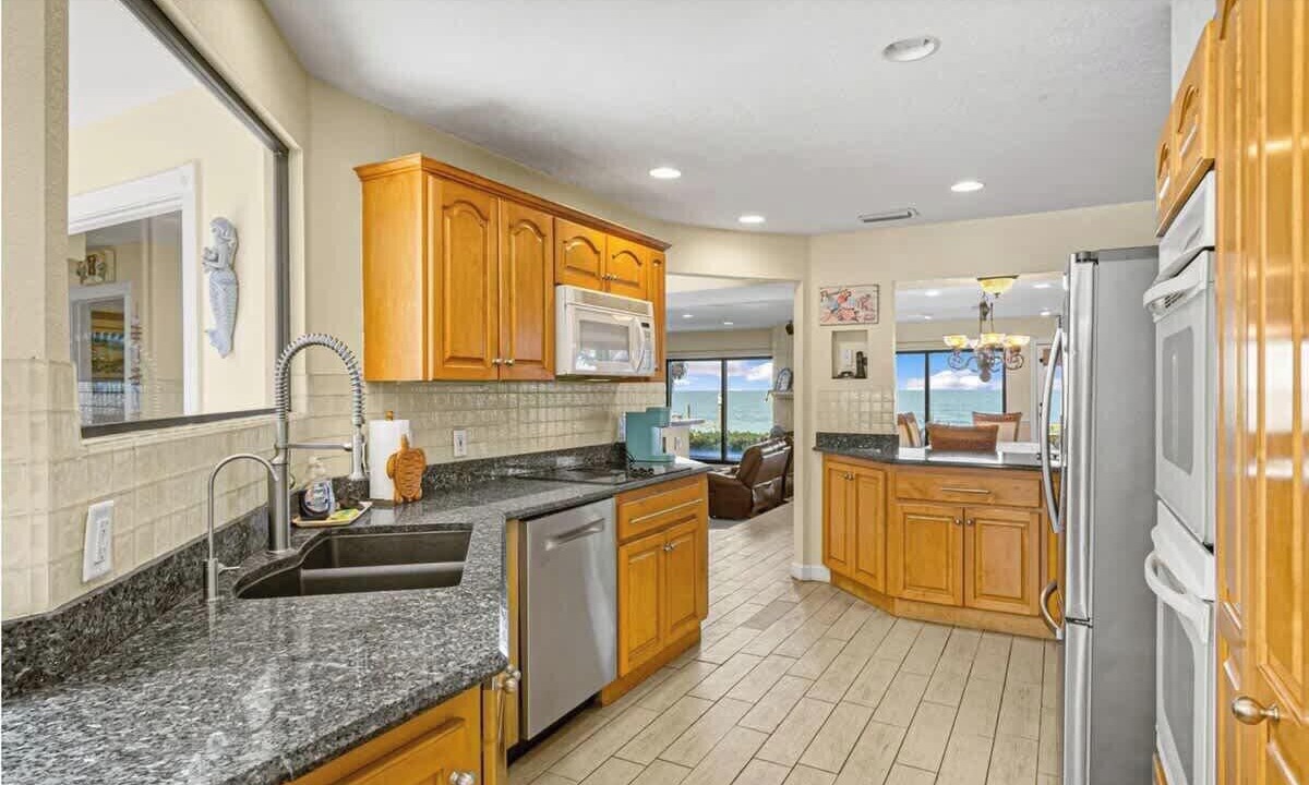 Photo of Kitchen in Melbourne Beach