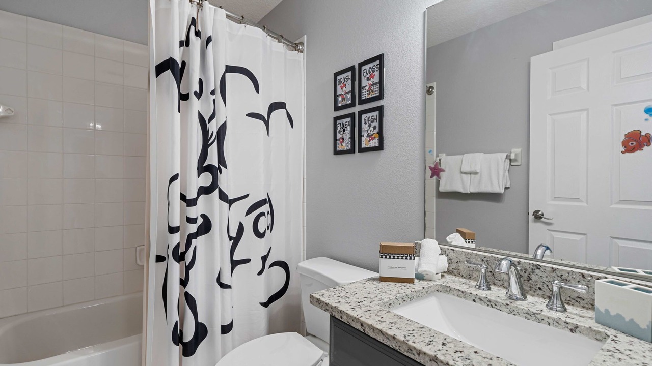 Photo of Bathroom in Highgate Park