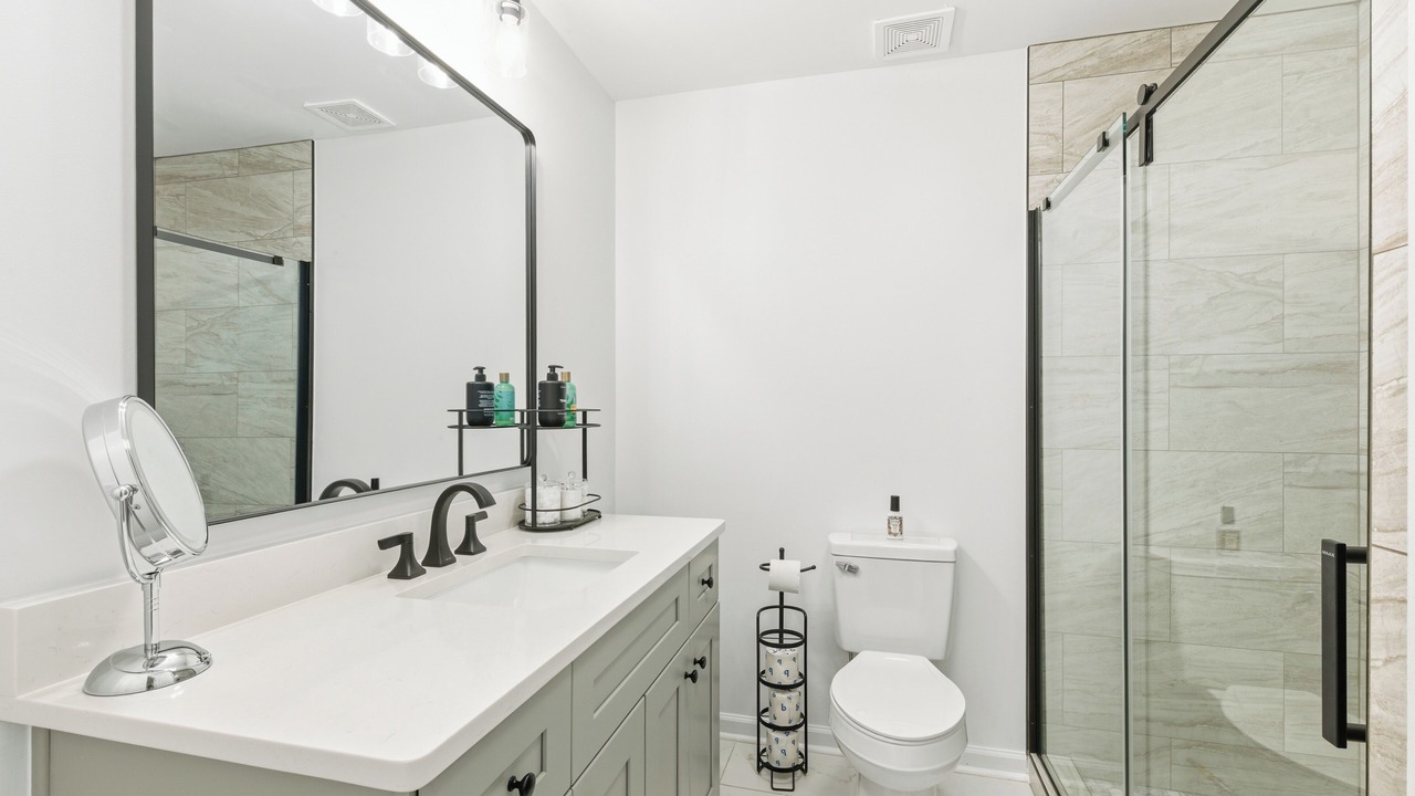 Photo of Bathroom in Walthourville