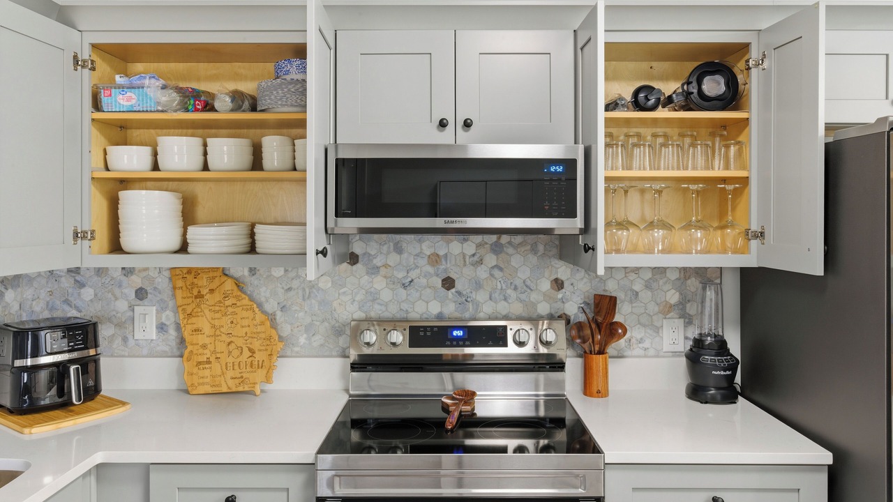 Photo of Kitchen in Walthourville