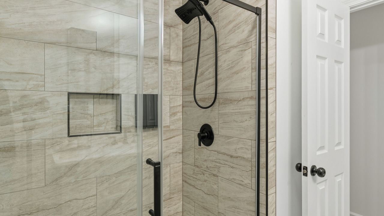 Photo of Bathroom in Walthourville
