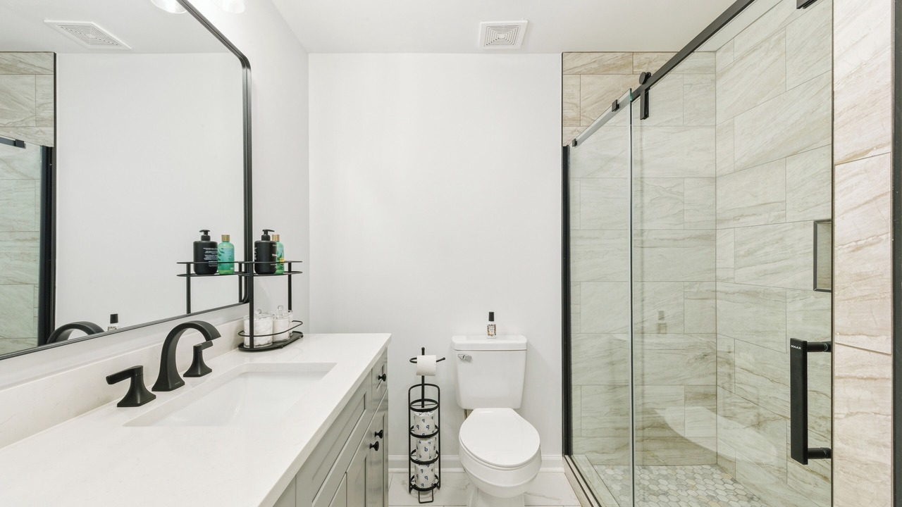 Photo of Bathroom in Walthourville
