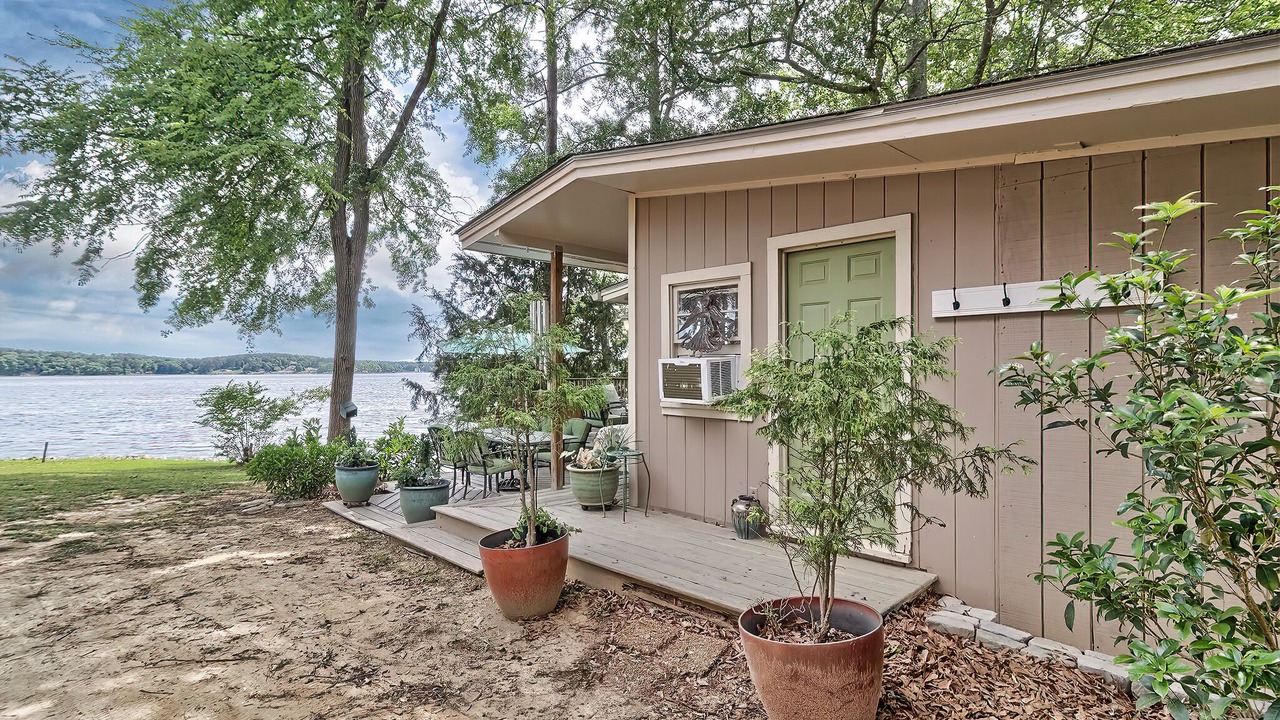 Photo of Patio Balcony in Ridgeway