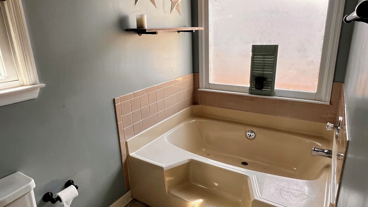 Photo of Bathroom in Evans