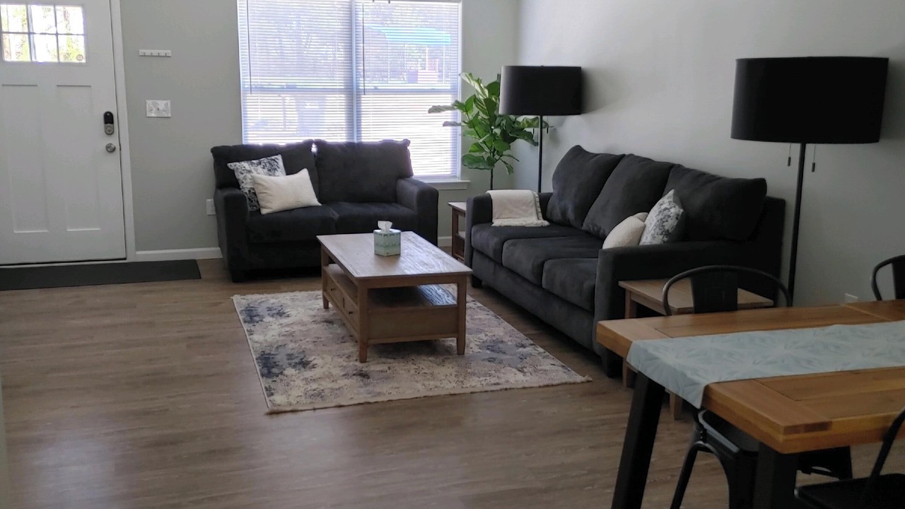Photo of Livingroom in Taylors