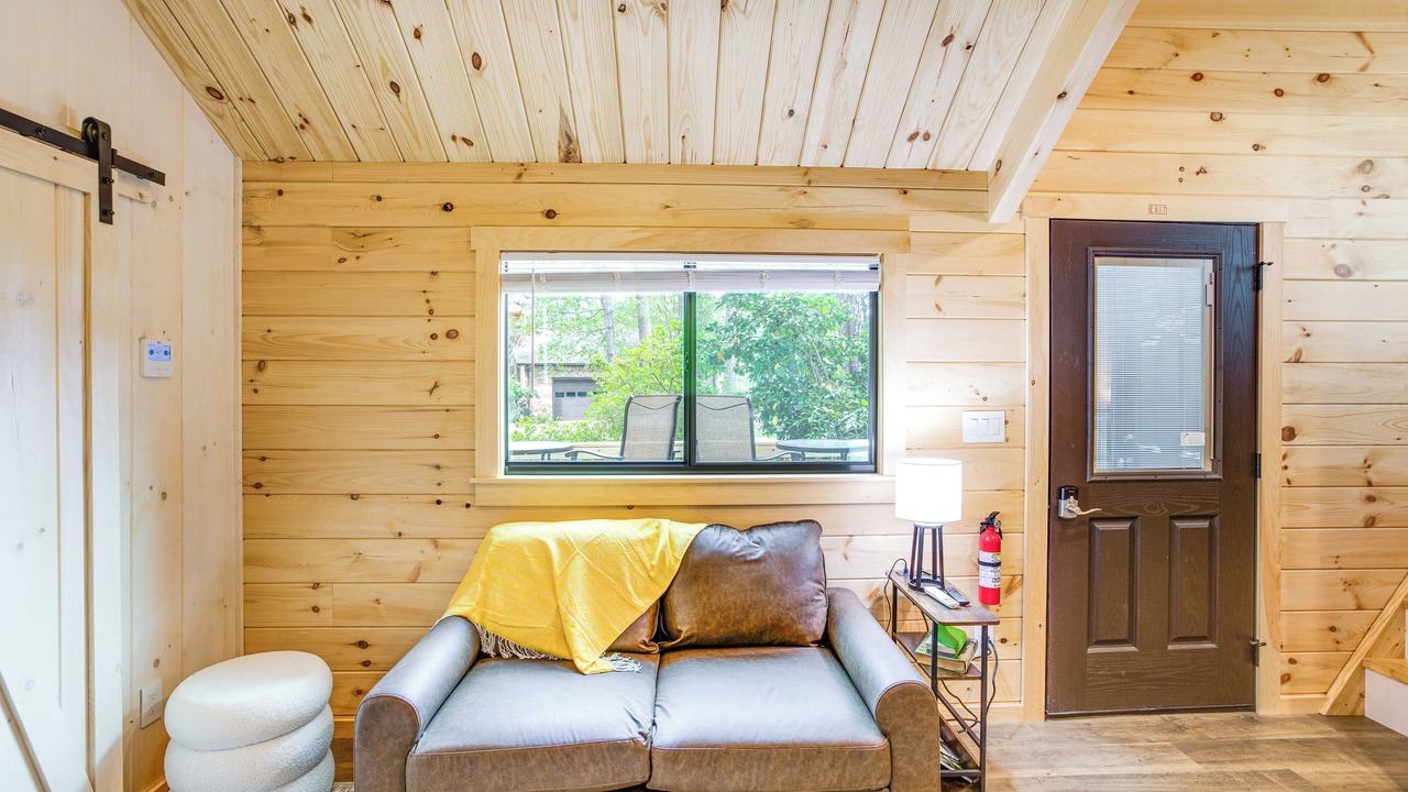 Photo of Livingroom in Chapin